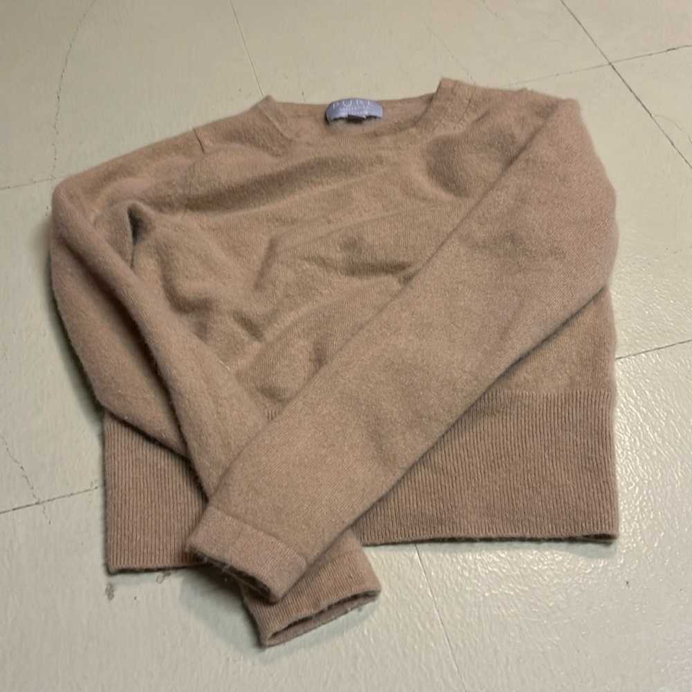 Pure cashmere sweater great condition.